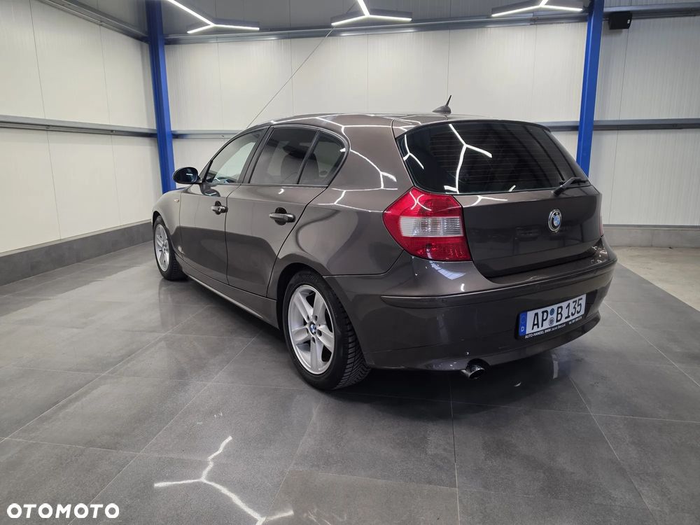 BMW Seria 1 118i - 12