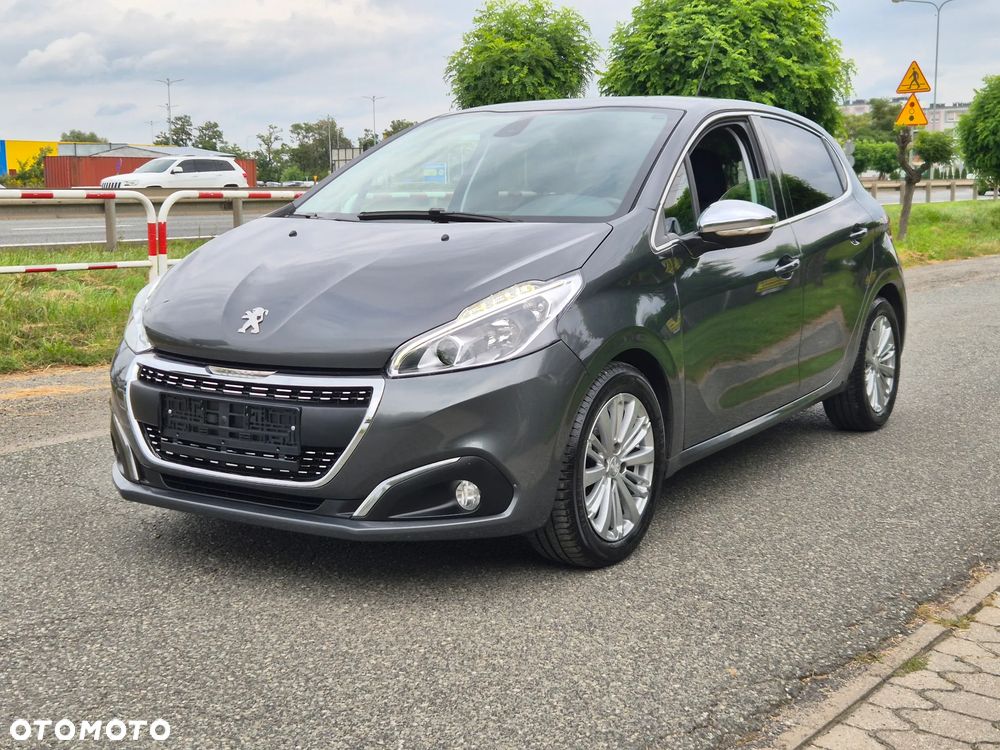 Peugeot 208 1.6 BlueHDi Allure S&S - 18
