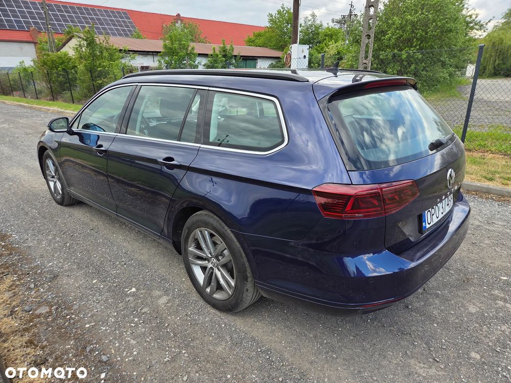 Volkswagen Passat Variant 2.0 TDI SCR BlueMotion Comfortline - 7