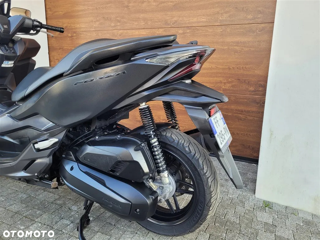 Honda NSS - 15