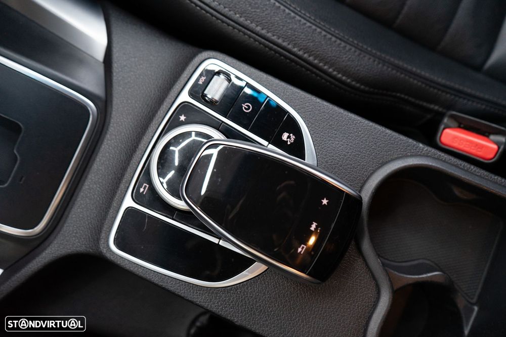 Mercedes-Benz X 250 d Power 4-Matic Aut. - 33
