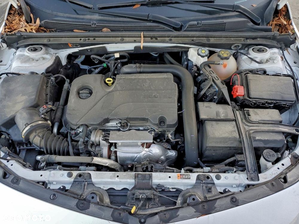 Chevrolet Malibu - 12