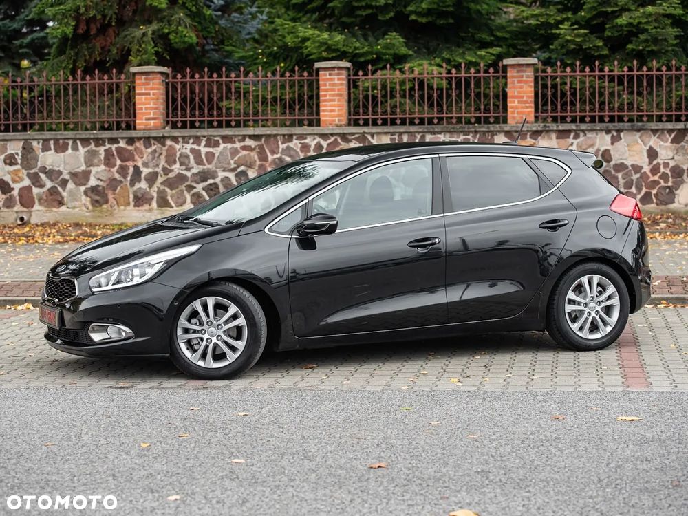 Kia Ceed 1.6 GDI Business Line - 8