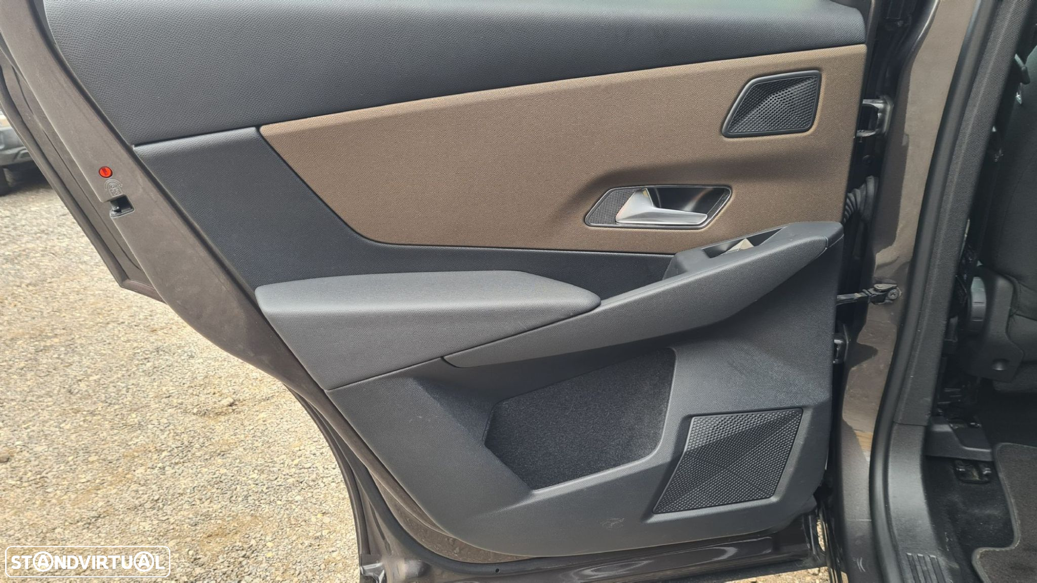 DS DS7 Crossback 1.5 BlueHDi Be Chic - 39