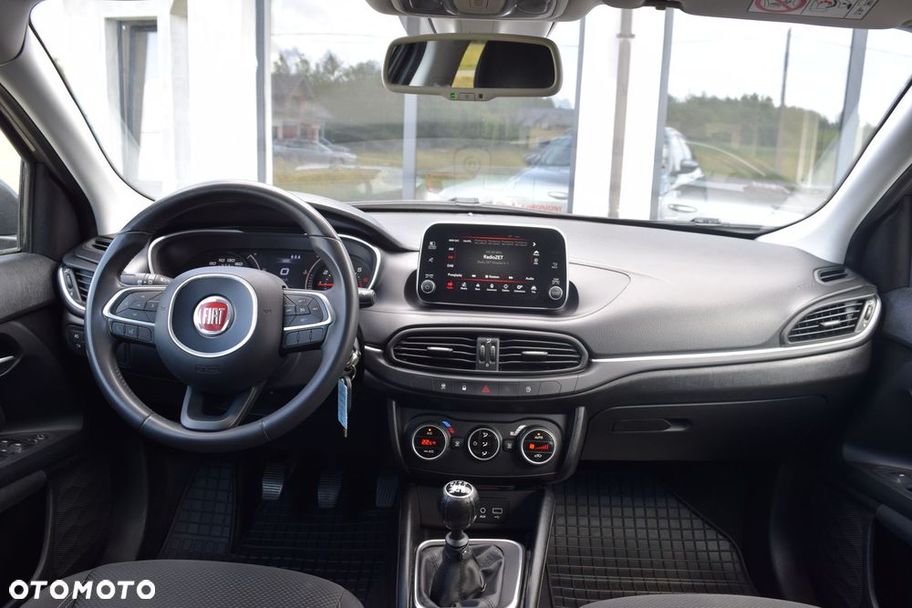 Fiat Tipo 1.4 T-Jet Lounge - 28
