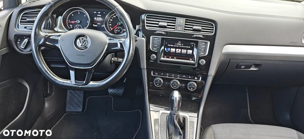 Volkswagen Golf 1.6 BlueTDI DSG Cup - 30