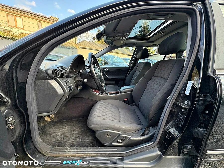 Mercedes-Benz Klasa C 200 T Kompressor Avantgarde - 10