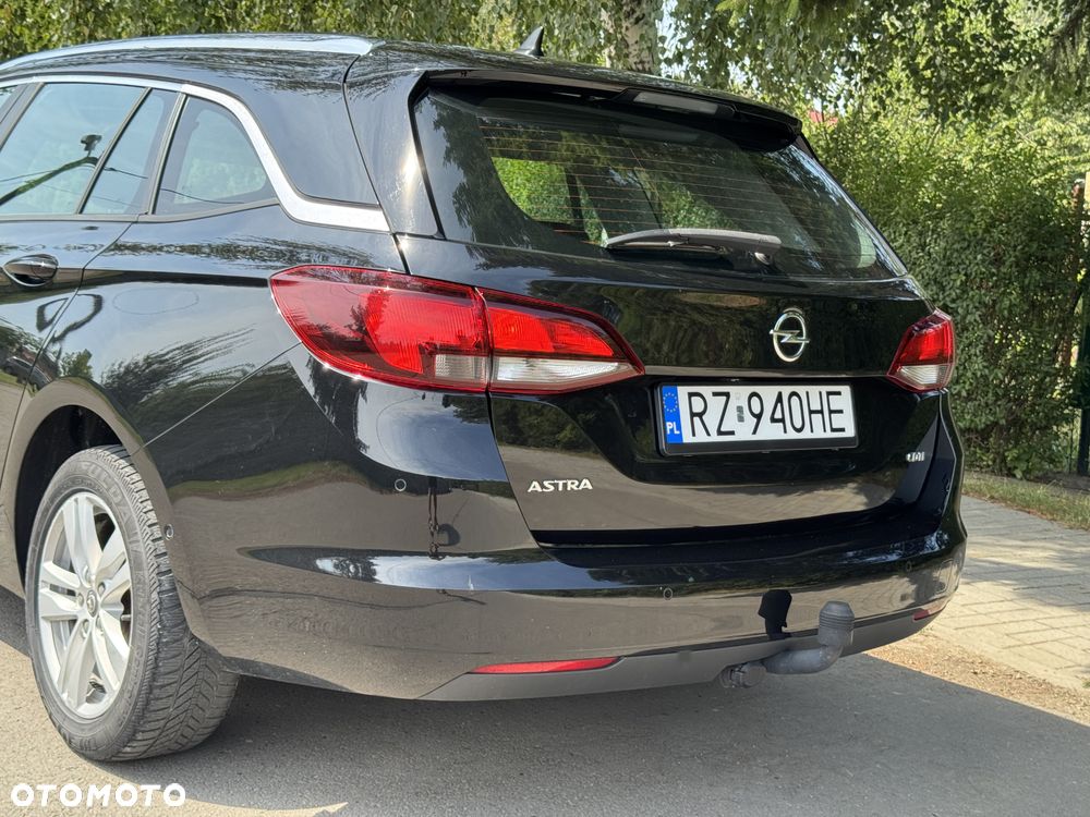 Opel Astra 1.6 CDTI Dynamic S&S - 10