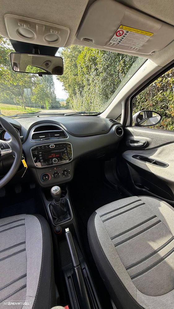 Fiat Punto Evo 1.3 M-Jet Dynamic Style - 23