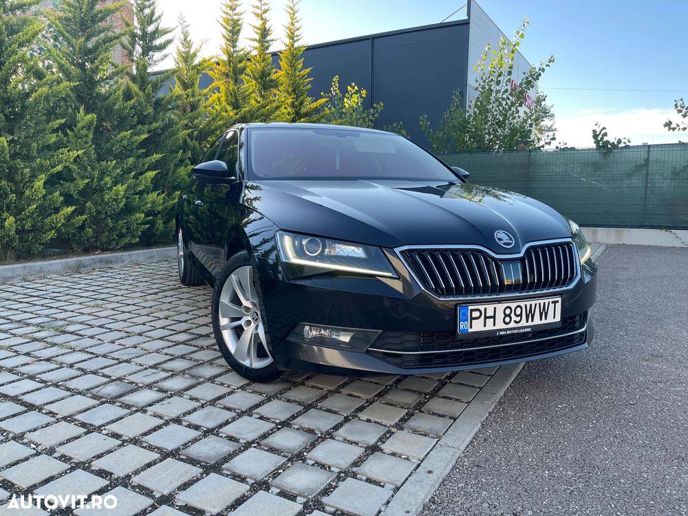 Skoda Superb 2.0 TDI DSG 4X4 Ambition - 9
