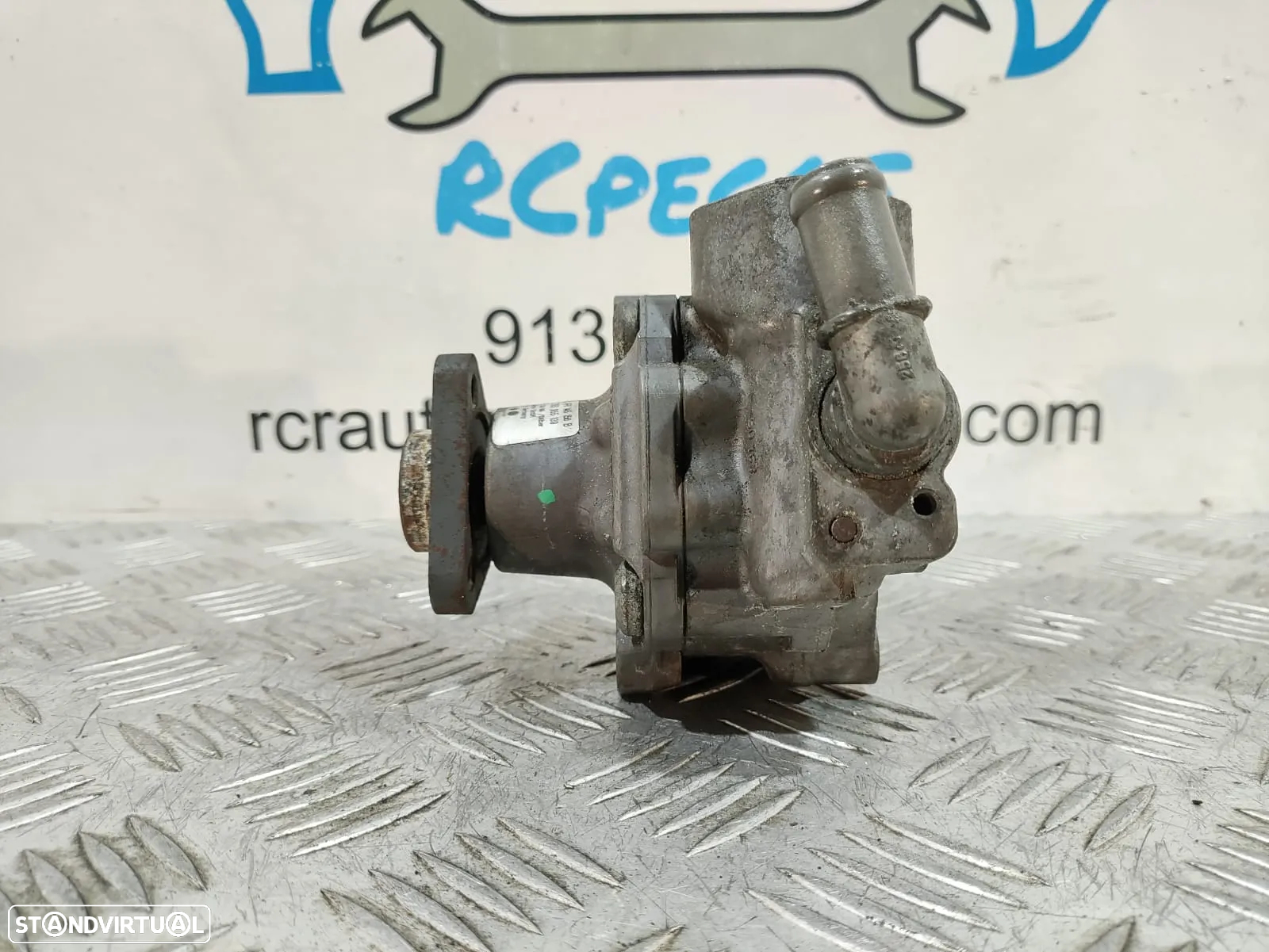 Bomba de direção Volkswagen GOLF 2.0 TDI - 4