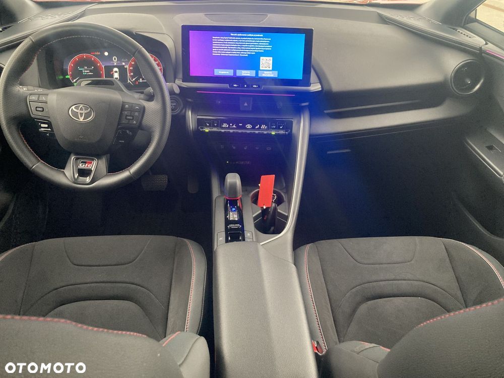 Toyota C-HR - 13