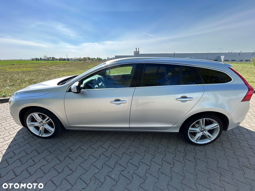 Volvo V60 D4 Drive-E Summum - 4