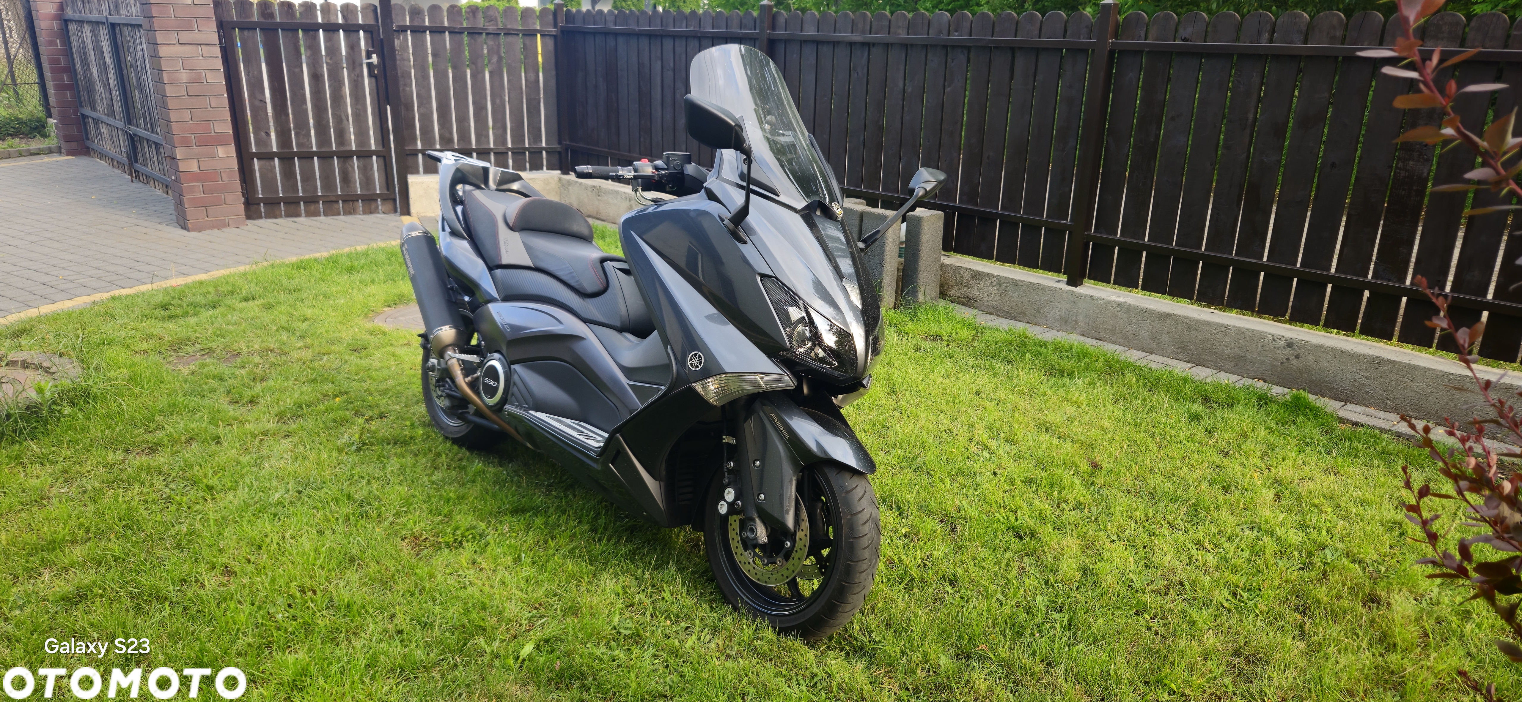 Yamaha Tmax - 10