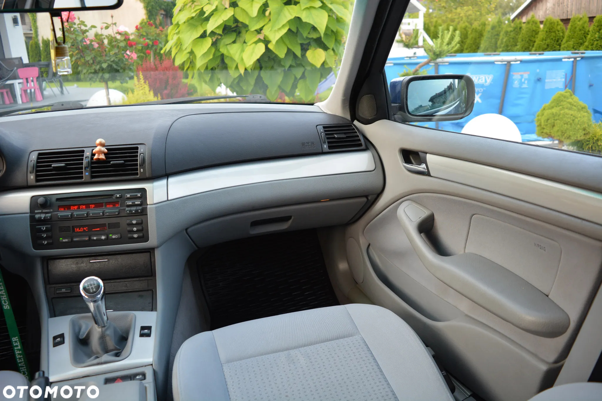 BMW Seria 3 318i Edition Exclusive - 18