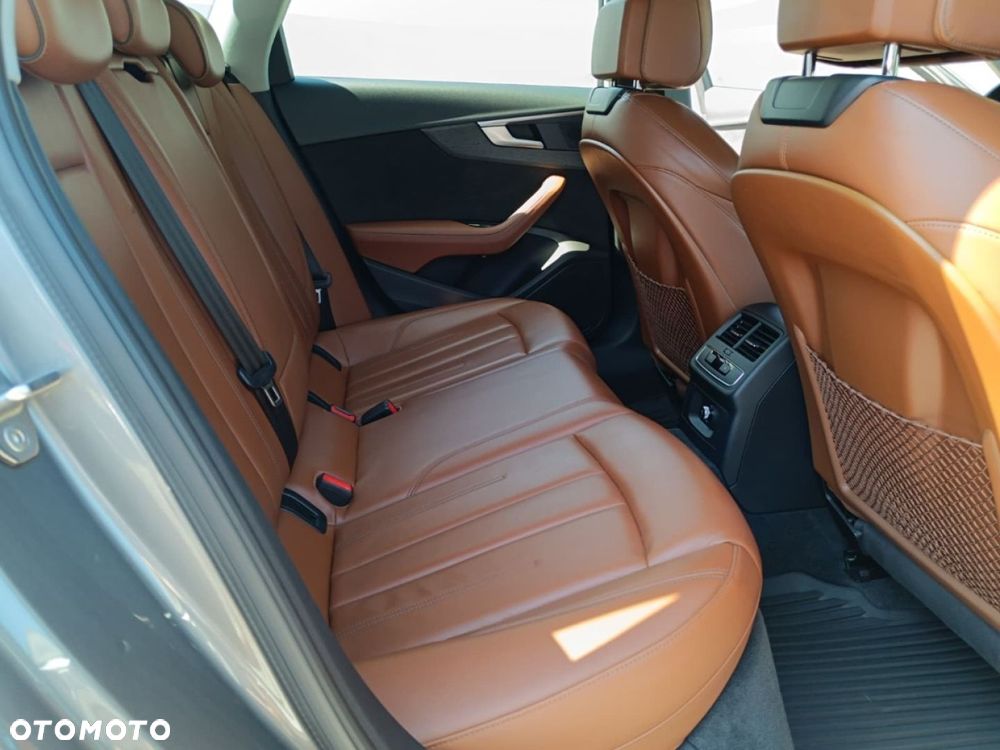 Audi A4 Allroad - 25