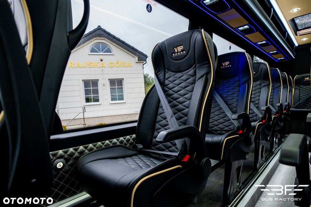 Mercedes-Benz Sprinter 519 BUS FACTORY Tourist Line 4x4 - 16