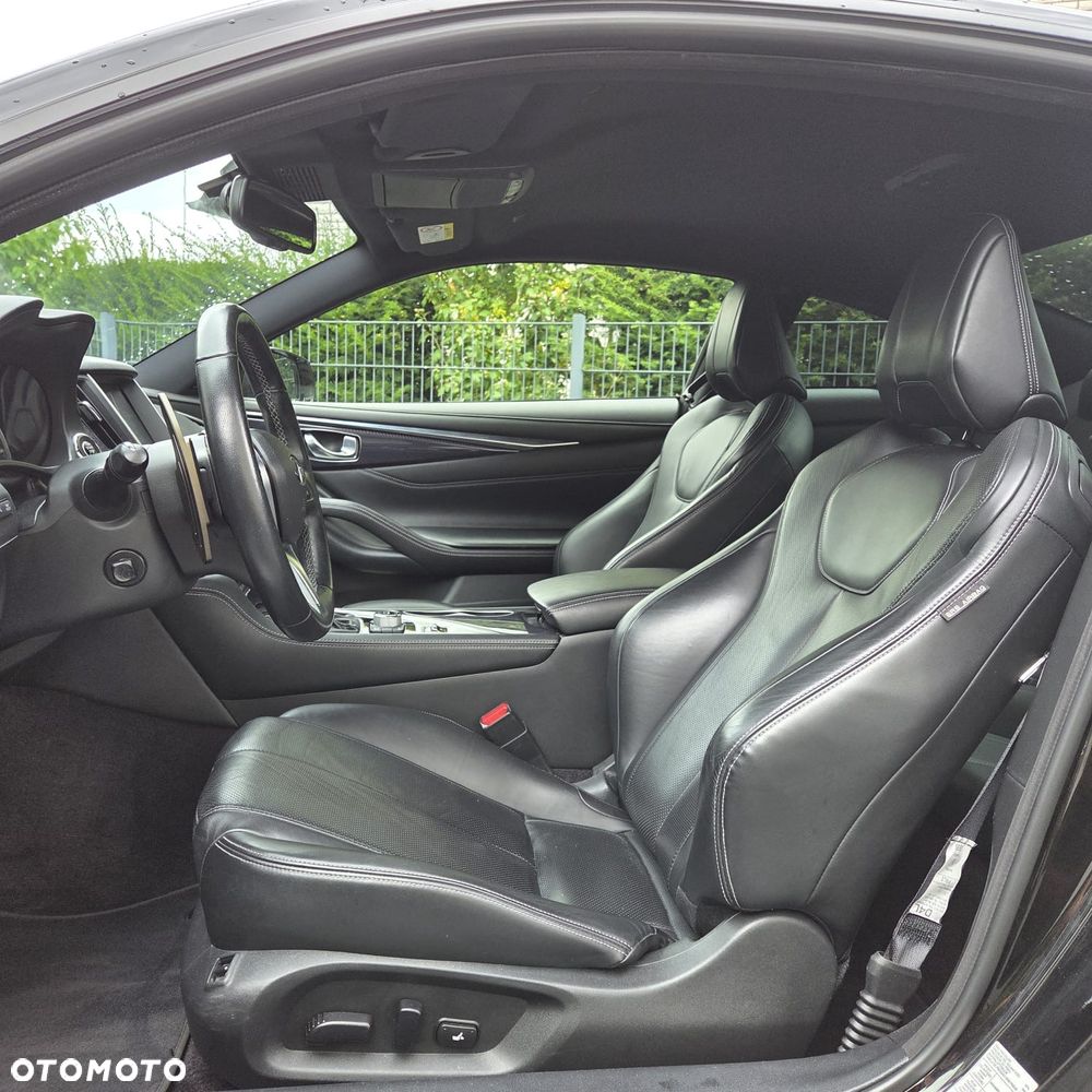 Infiniti Q60 2.0t Premium Tech - 6