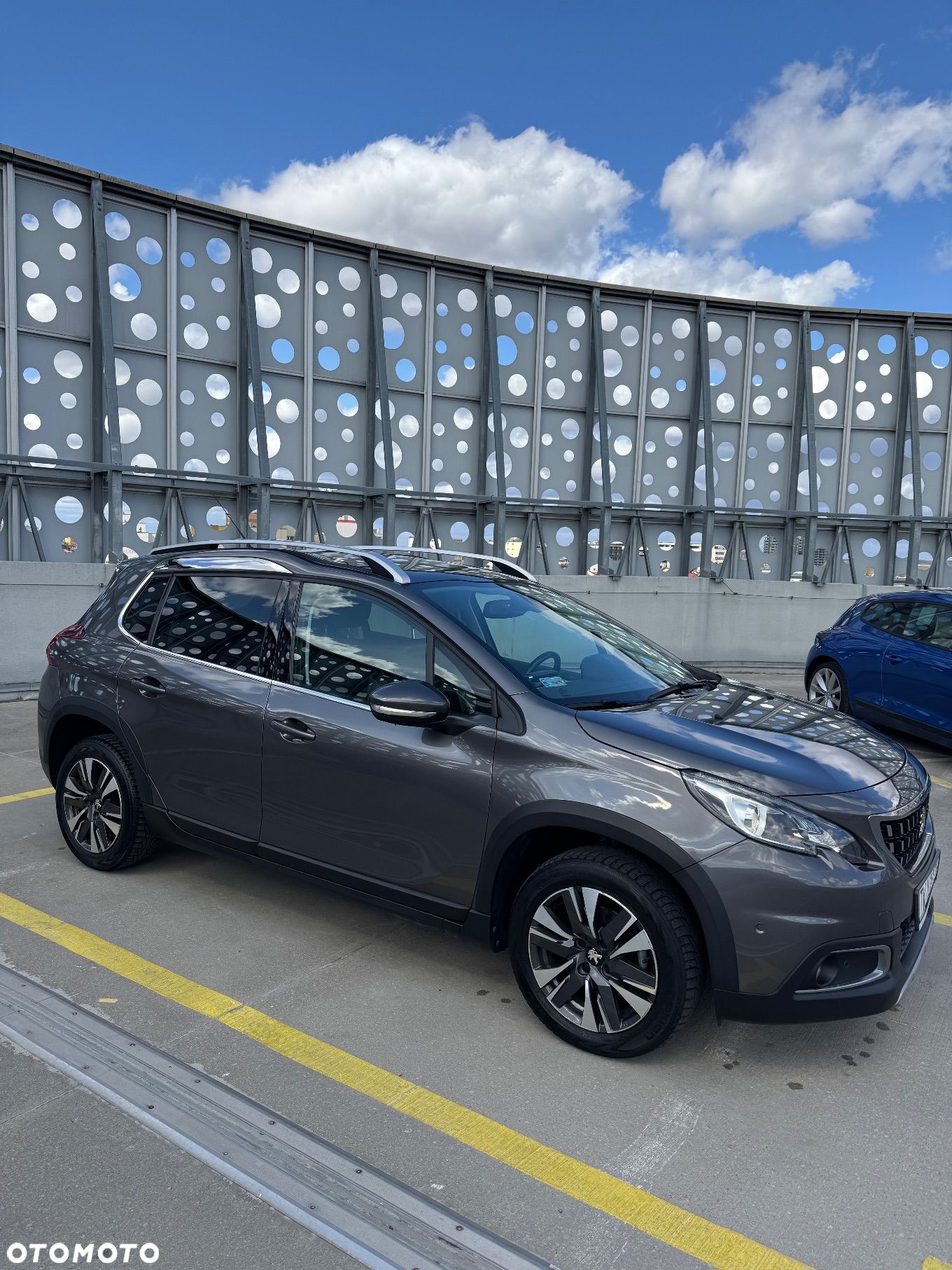 Peugeot 2008 1.2 Pure Tech GPF Allure S&S - 1