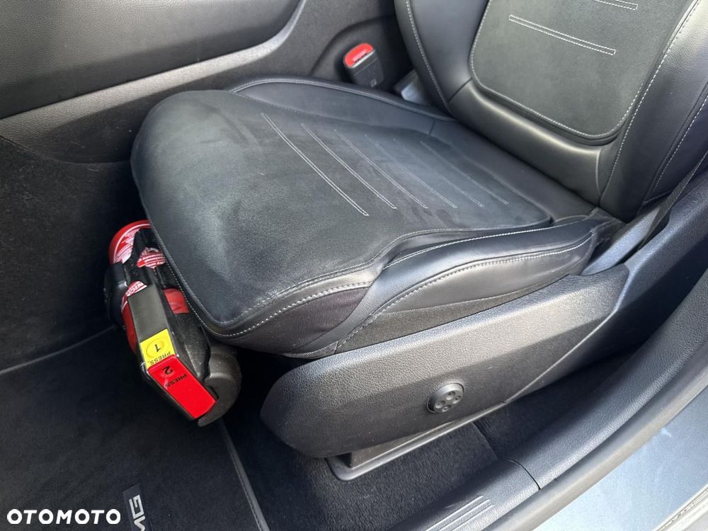 Mercedes-Benz GLC - 13