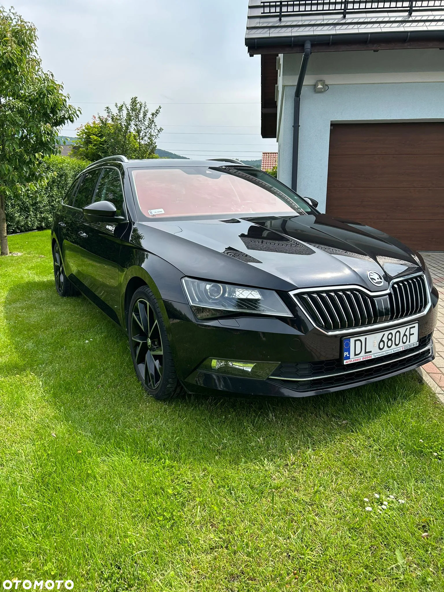 Skoda Superb Combi 2.0 TDI Premium Edition - 2