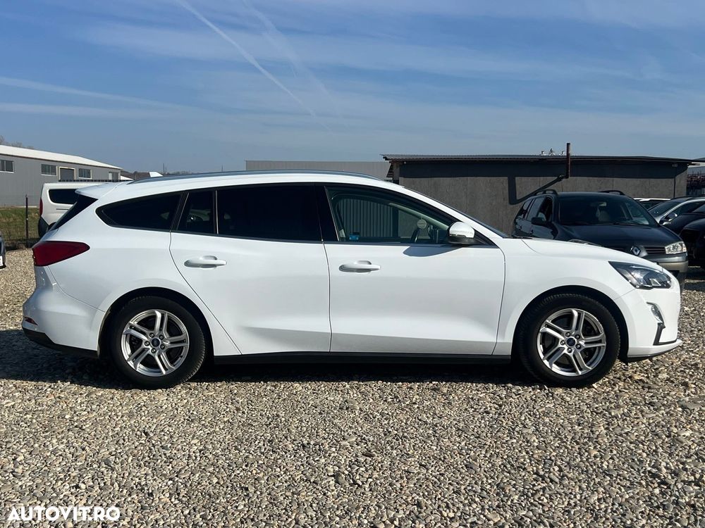 Ford Focus 1.0 EcoBoost Trend - 4