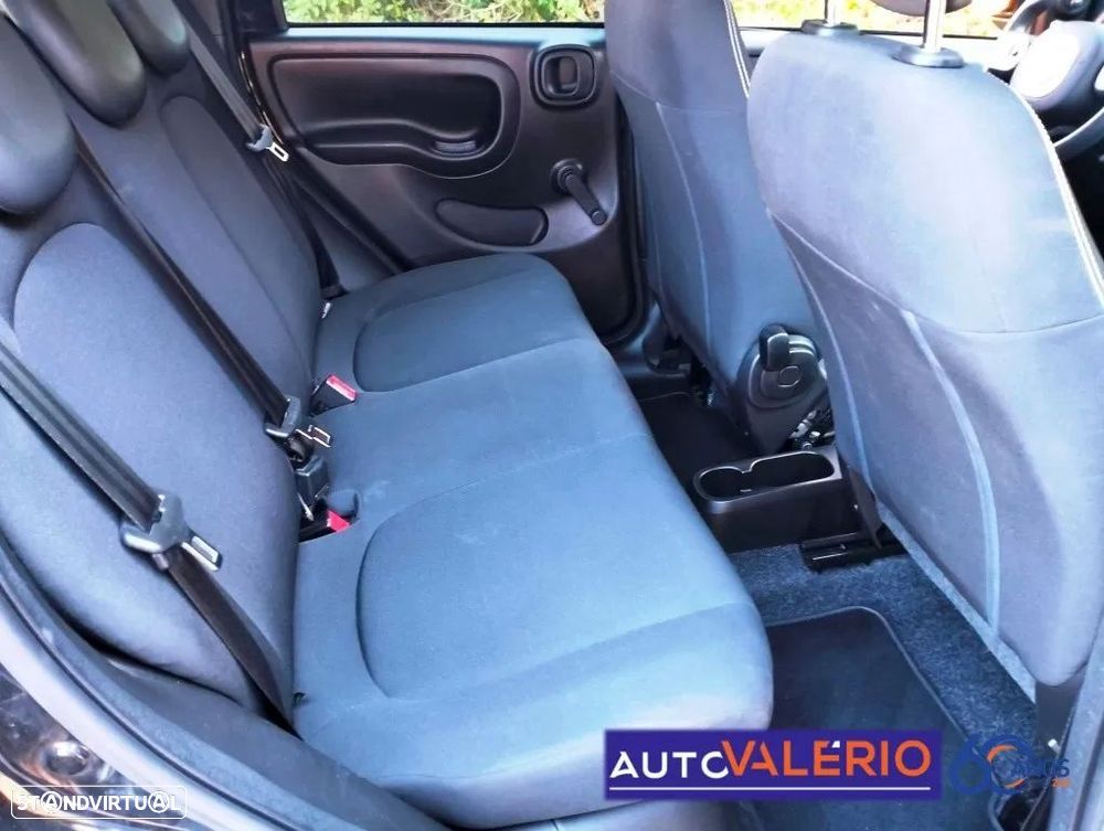 Fiat Panda 1.0 Hybrid City Cross - 27