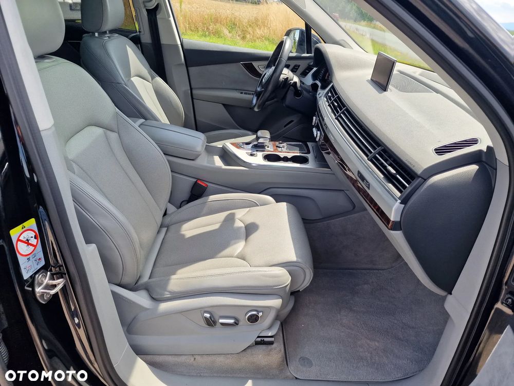 Audi Q7 3.0 TDI Quattro Tiptronic - 30