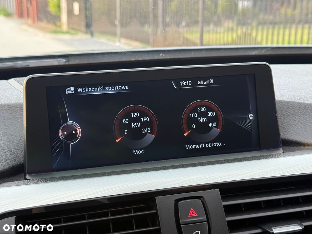 BMW 3GT 328i xDrive Sport-Aut Sport Line - 29