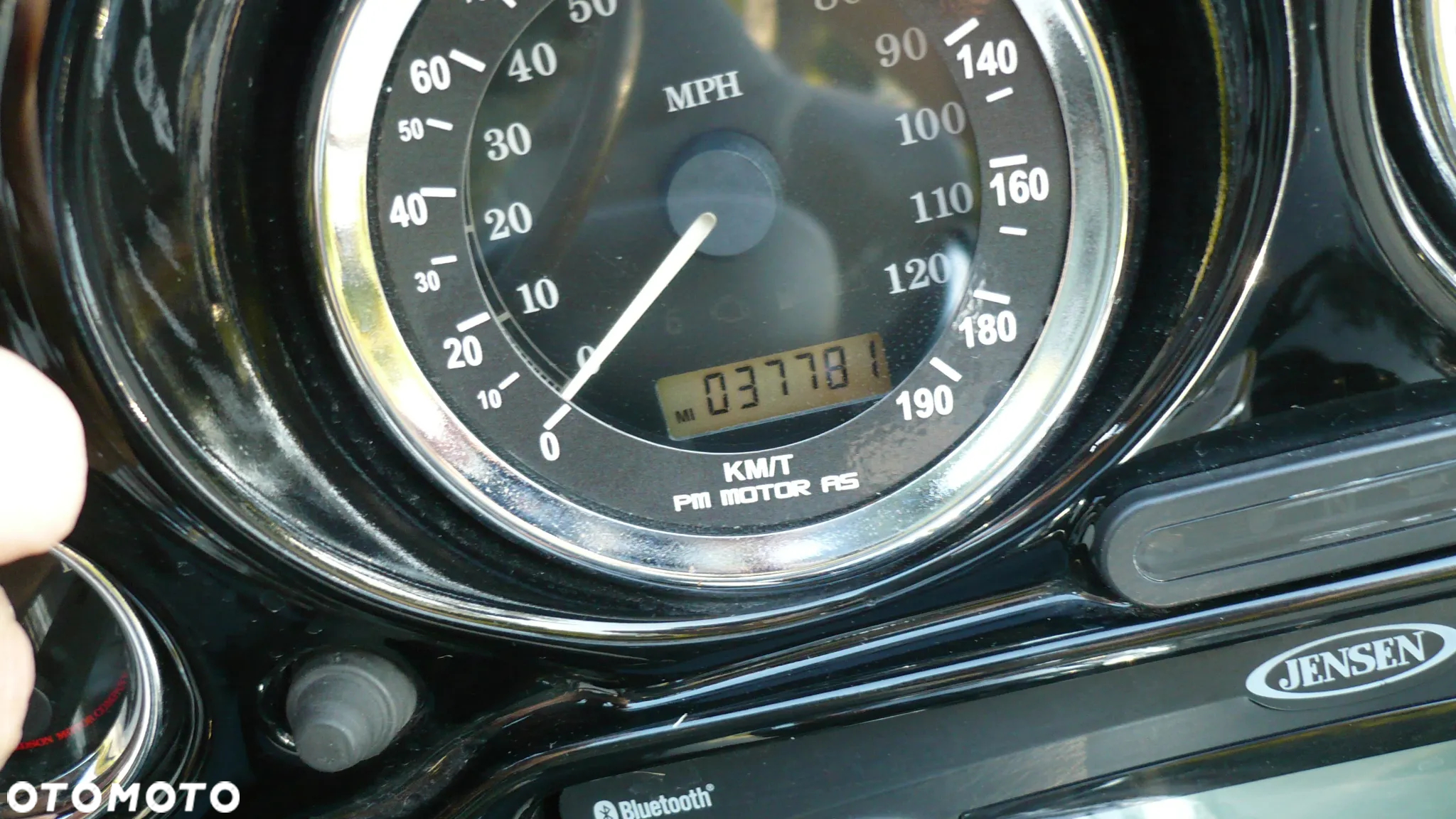 Harley-Davidson FLH Electra Glide - 25