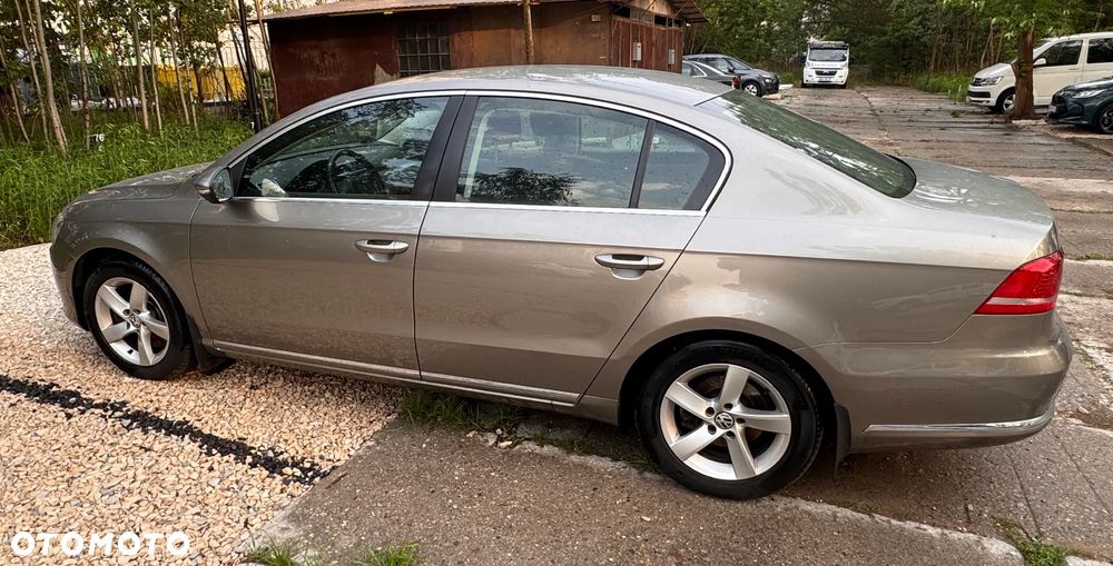 Volkswagen Passat 1.8 TSI Comfortline - 1