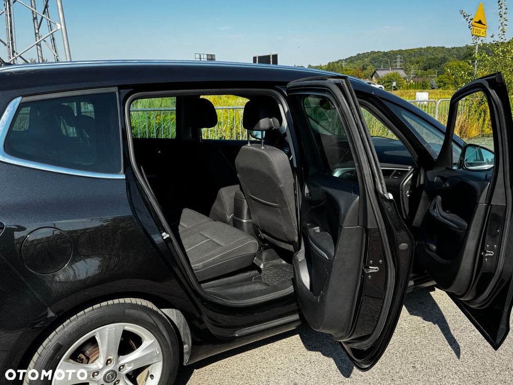 Opel Zafira Tourer 2.0 CDTI Edition - 15