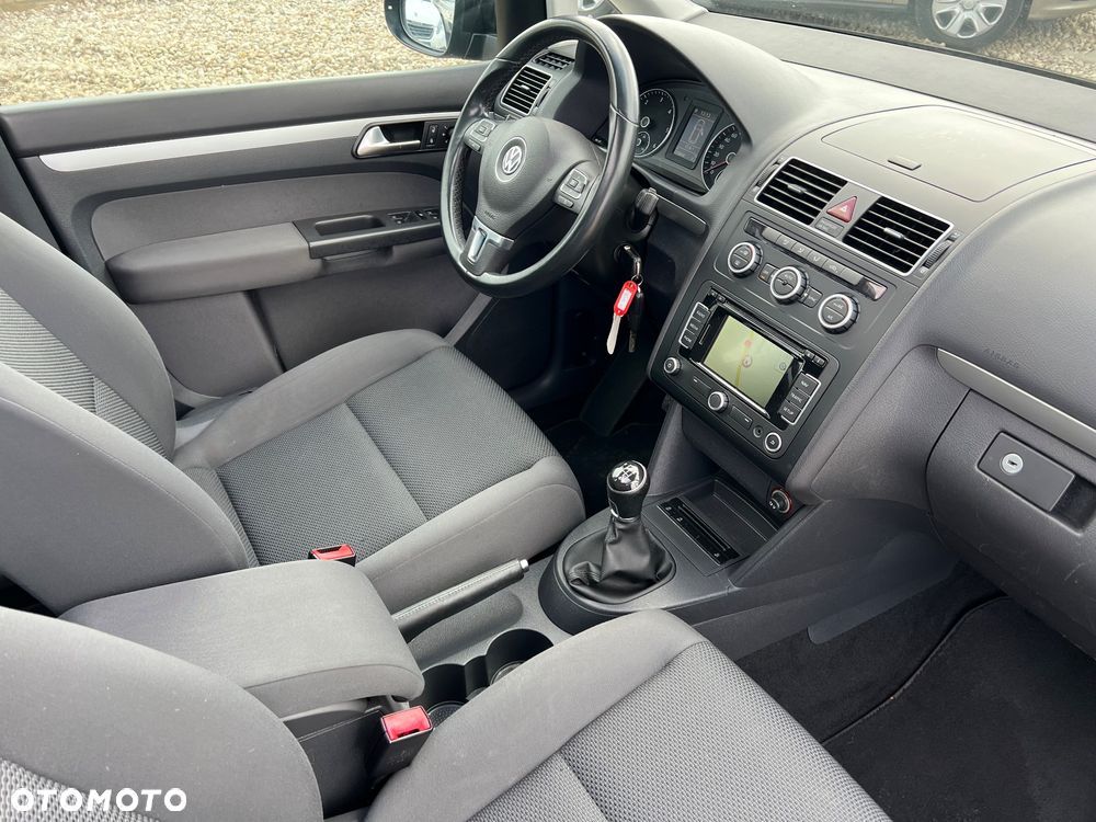 Volkswagen Touran 1.6 TDI DPF BlueMot Comfortline - 25