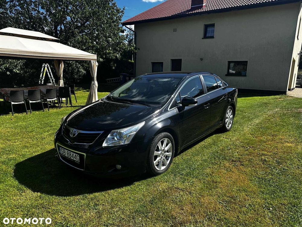Toyota Avensis 2.0 Premium - 1