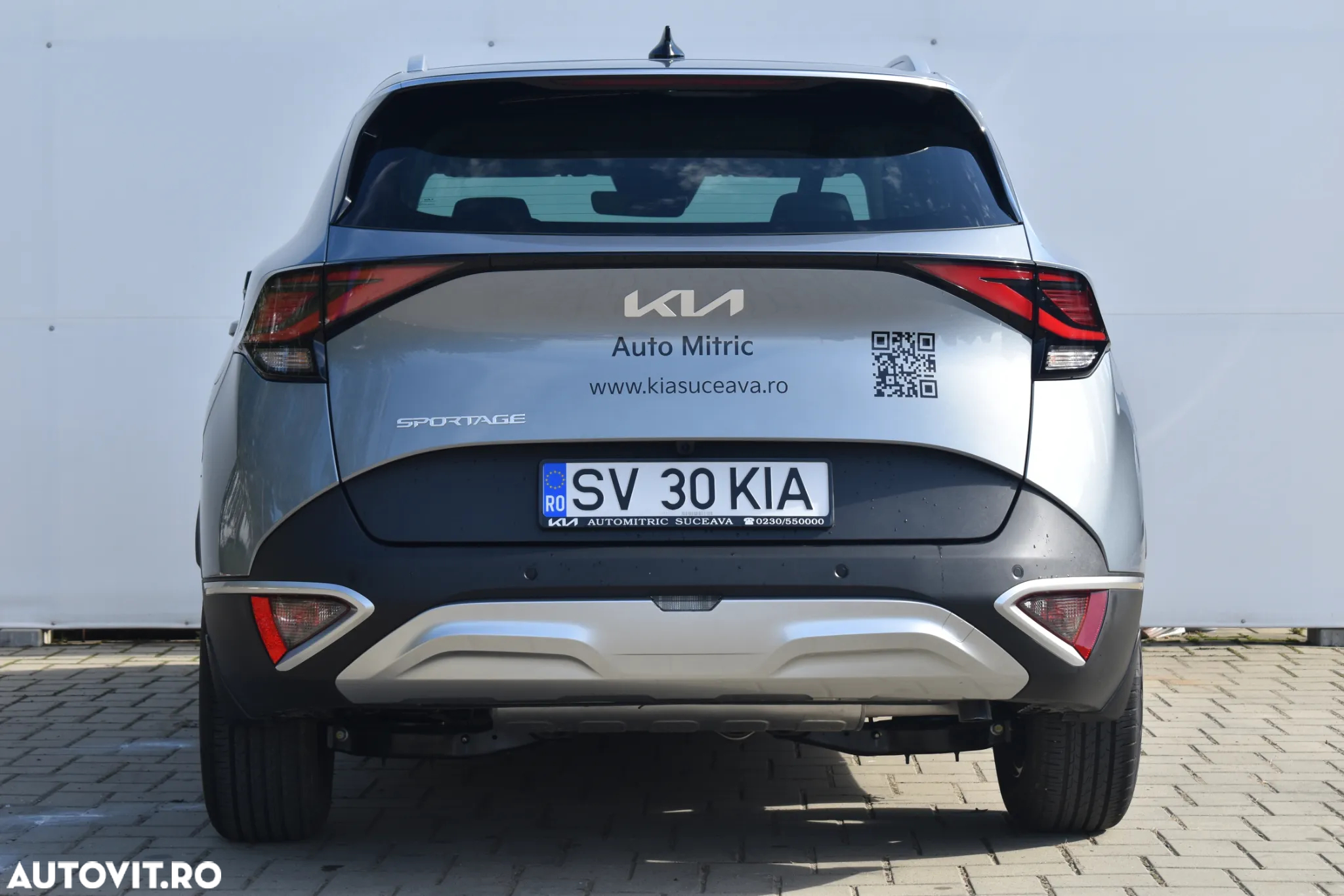 Kia Sportage 1.6 T-GDI 7DCT HP 4x4 MHEV Style - 9