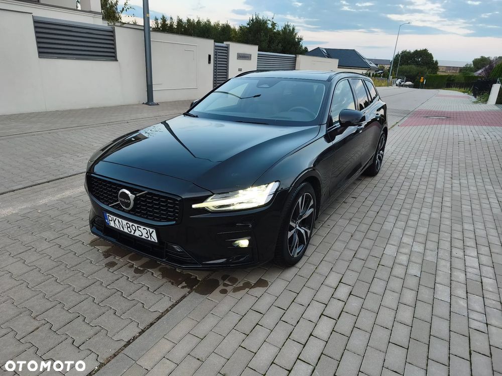 Volvo V60 B4 B DKG Ultra Dark - 24