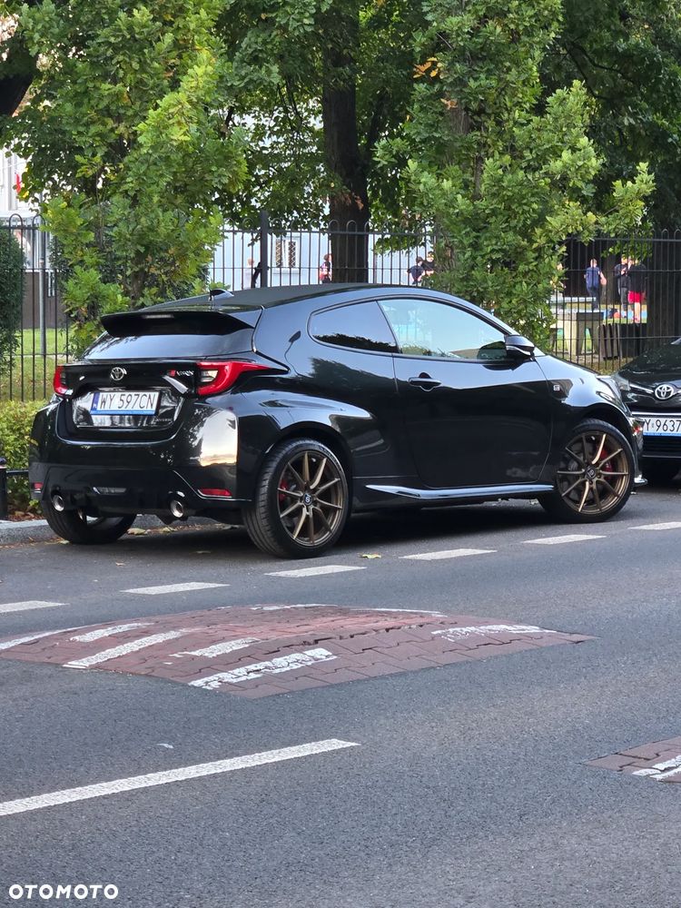 Toyota Yaris GR 1.6 Dynamic - 1