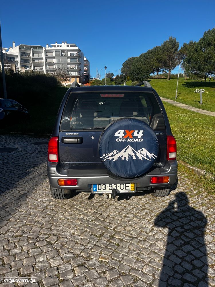 Suzuki Grand Vitara Metal Top 2.0 TDi - 4