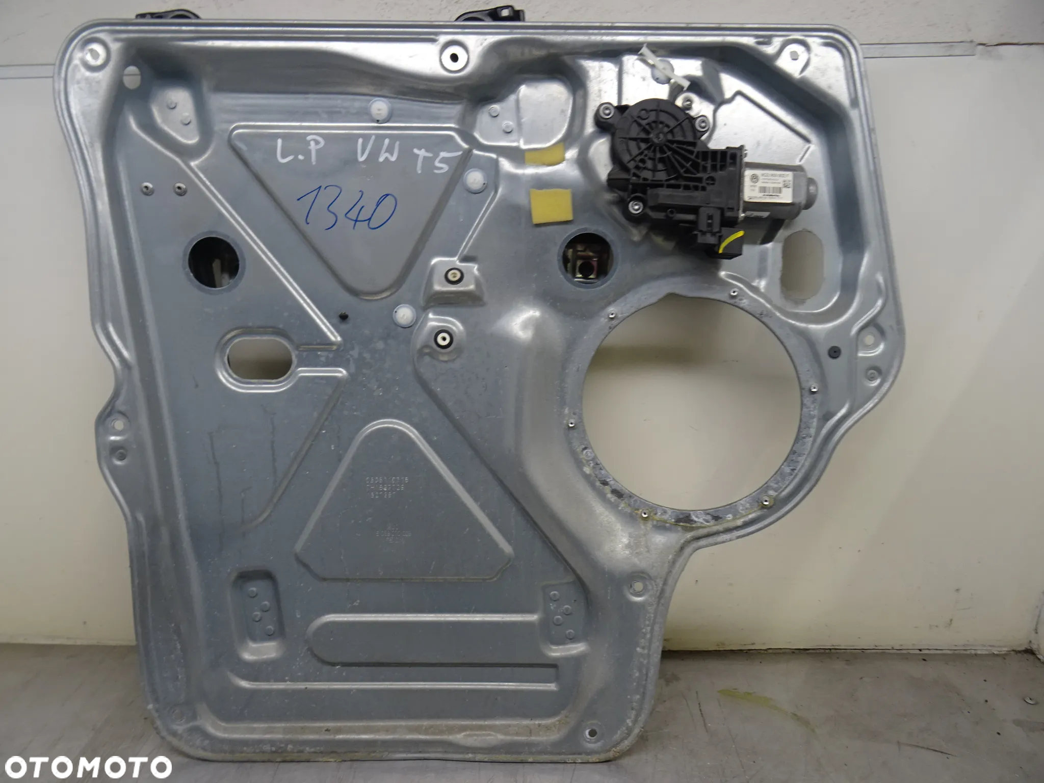 VW TRANSPORTER T5 1.9 TDI MECHANIZM PODNOŚNIK SZYBY LEWY PRZÓD - 4