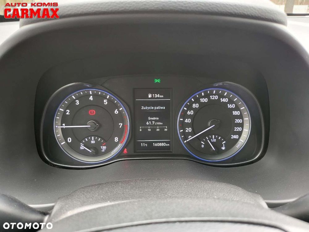 Hyundai Kona - 12