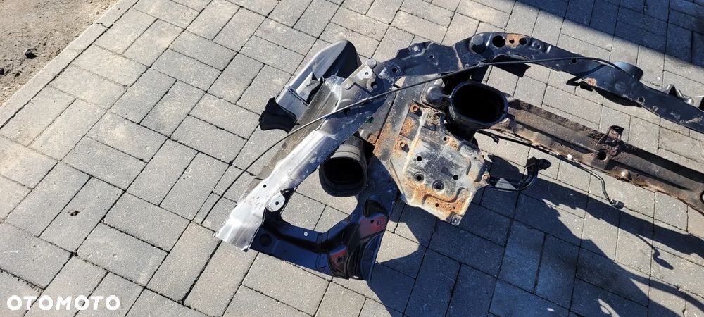 Honda accord VIII 12r lift 5d 2.4 Pas przedni - 5