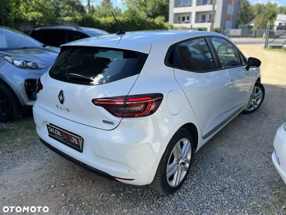Renault Clio - 2