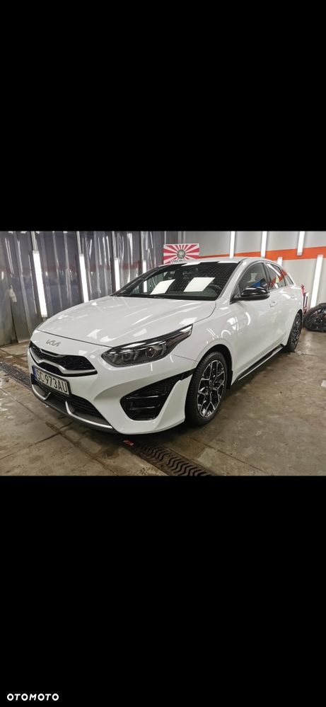 Kia ProCeed - 1