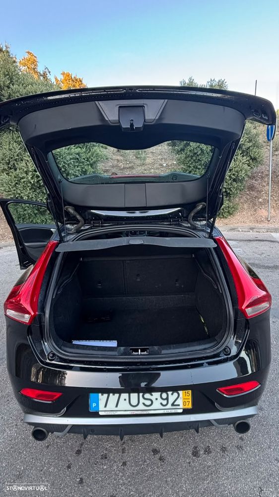 Volvo V40 - 11