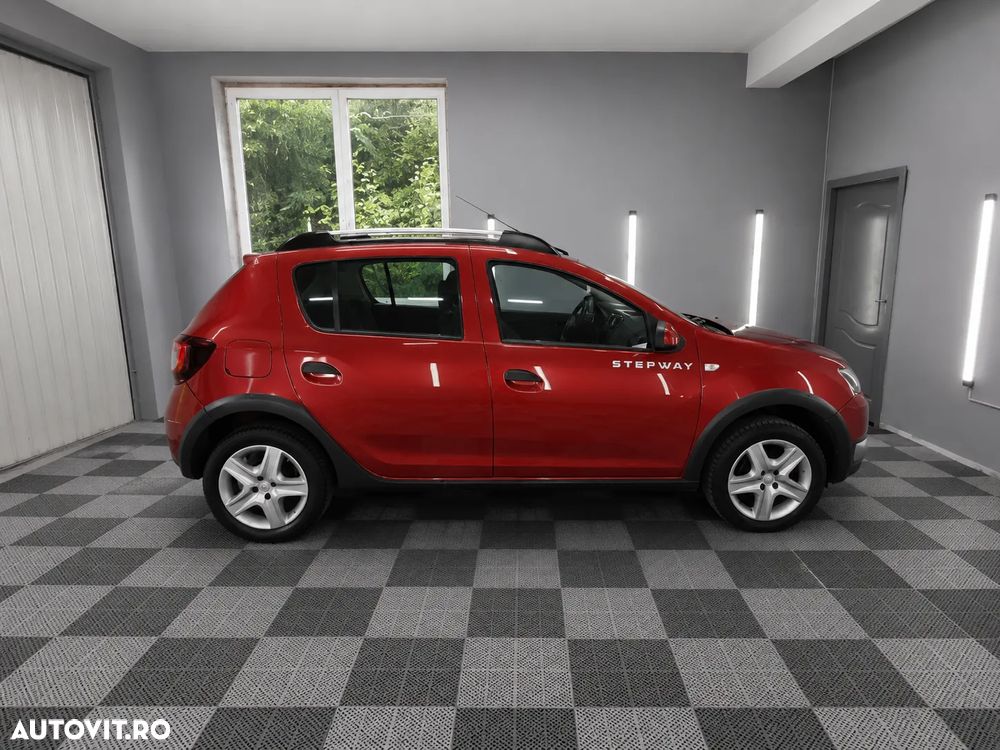 Dacia Sandero TCe 90 Laureate - 11
