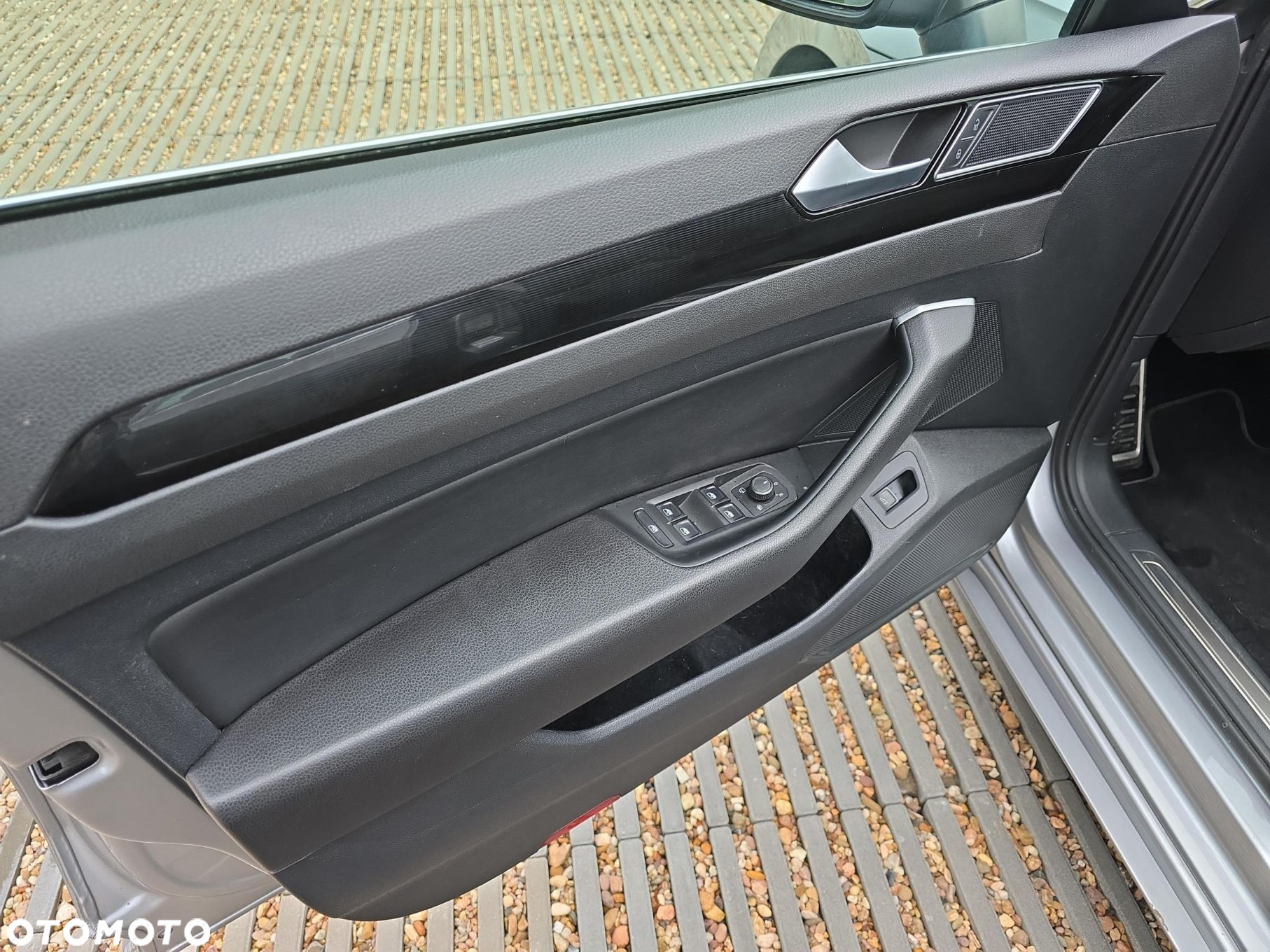 Volkswagen Arteon 2.0 TDI SCR Elegance DSG - 12