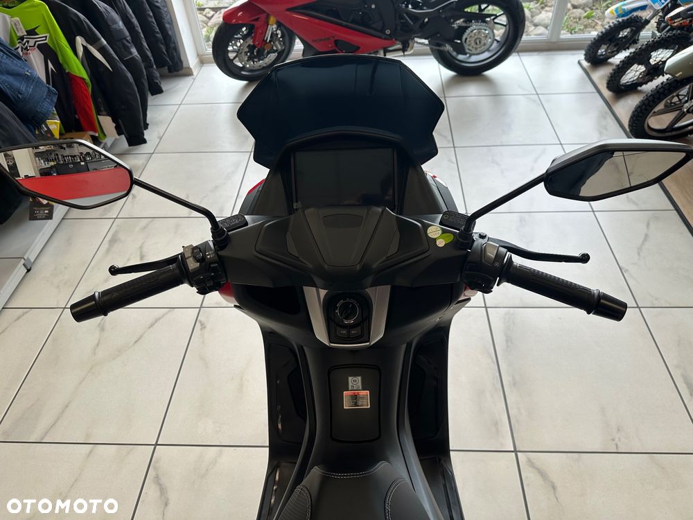 Romet AMAX - 8