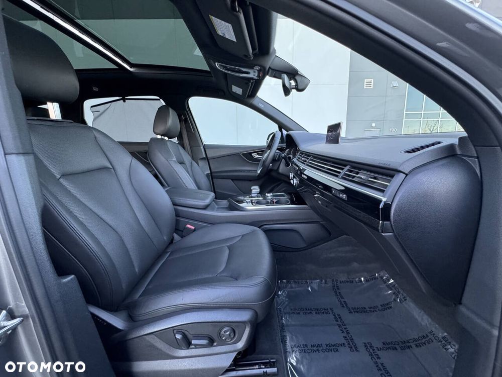 Audi Q7 3.0 TFSI Quattro Tiptr - 24