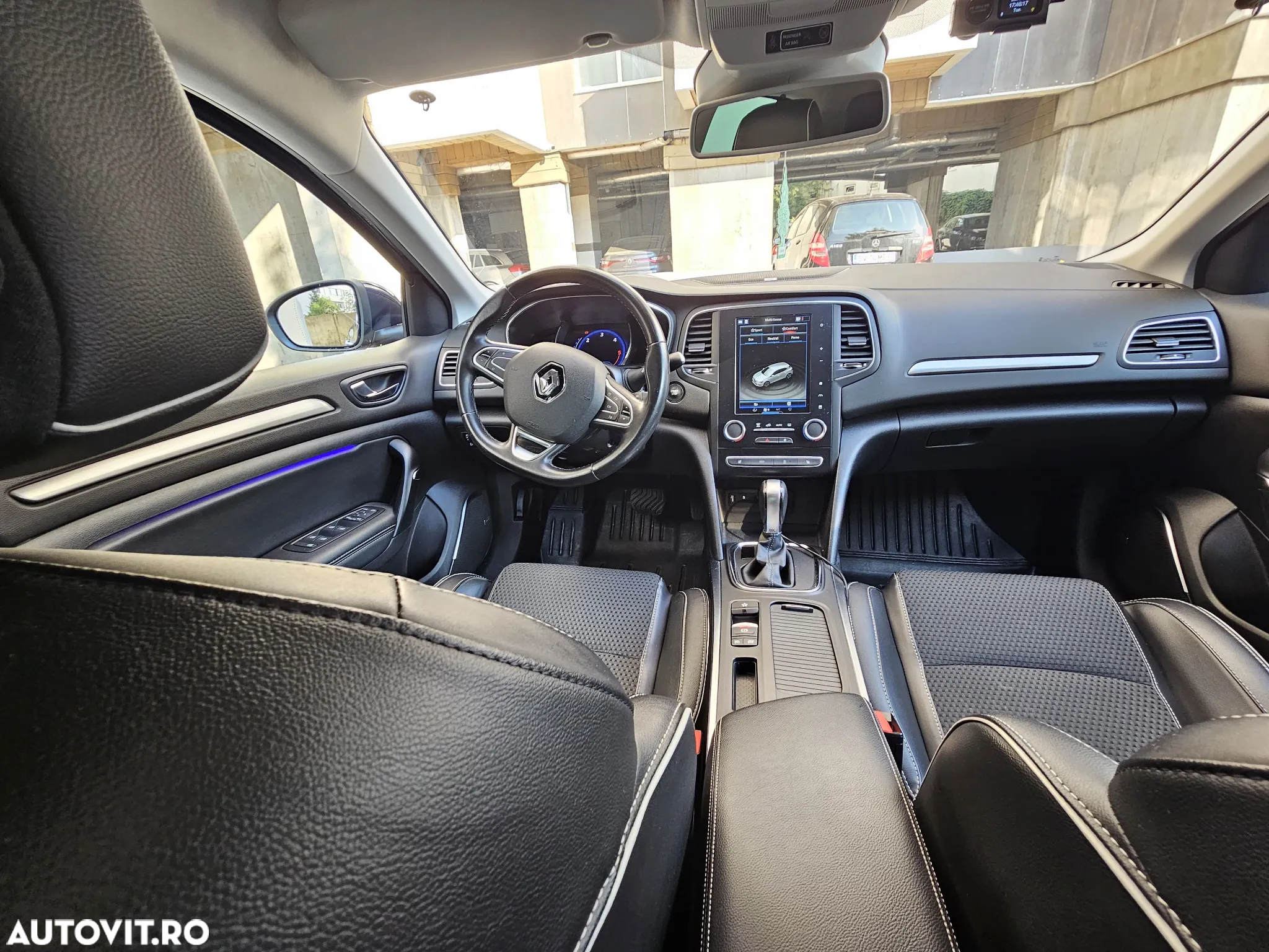 Renault Megane ENERGY dCi 165 EDC BOSE EDITION - 5