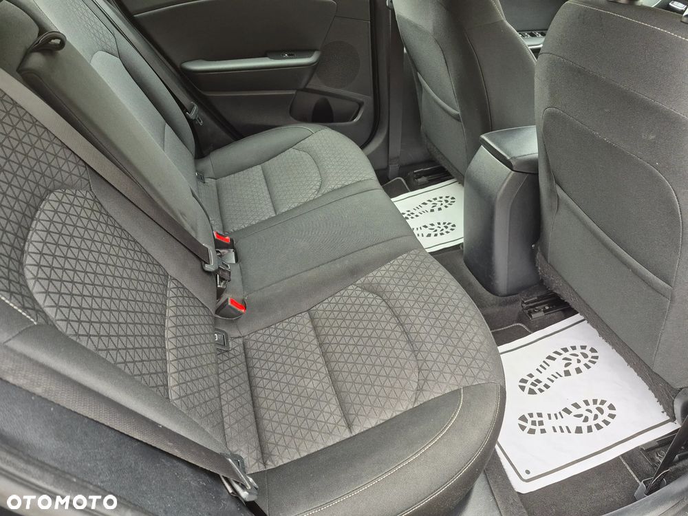 Kia Ceed 1.4 T-GDI OPF Spirit - 13